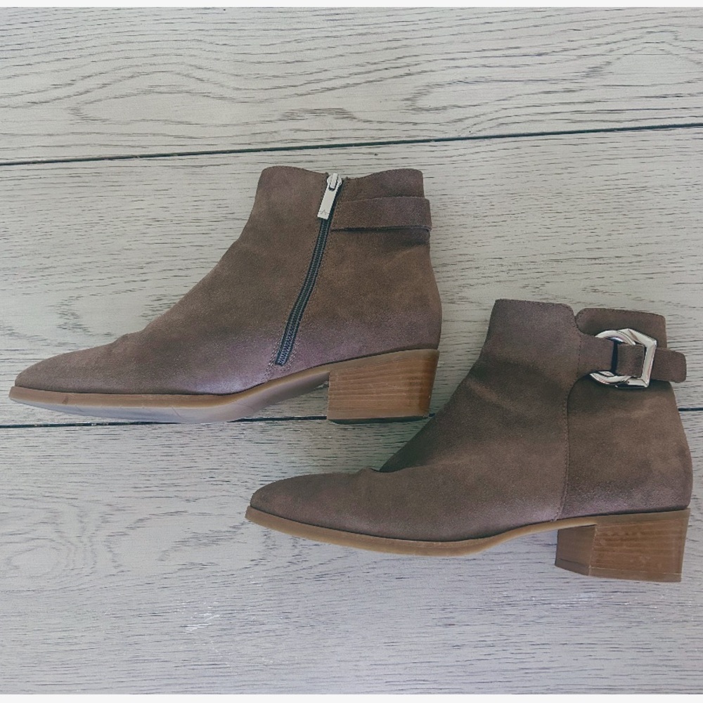 Aquatalia Women's Faria Weatherproof Bootie, Taupe, Italian Leather - Picture 2 of 4